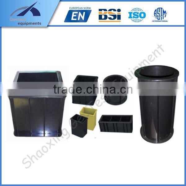 Plaastic cube and cylider moulds