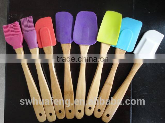 2016 bamboo colored silicon scoop