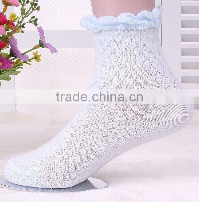 Multi-color hollow jacquard children summer socks