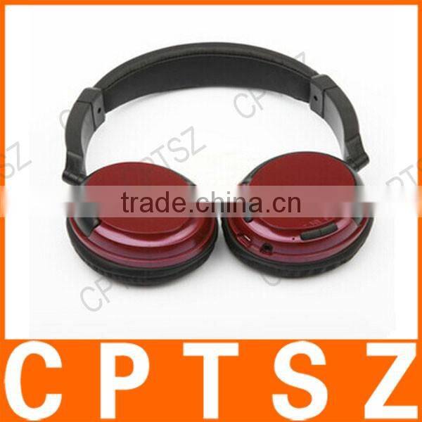 New design stereo foldable bluetooth headphone connect with phone,tablet,PC ,music player,ect.Built-in microphone