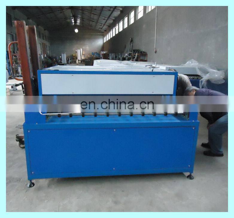 Heating and roller pressing machine for insulating glass produce