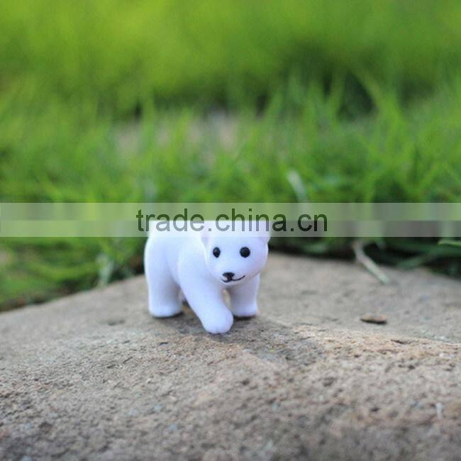 2016 DIY resin polar bear statue for Micro Landscape