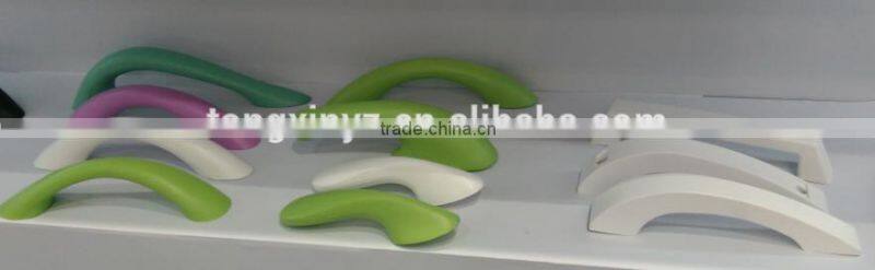 Promotional trendy pu foam bath handle
