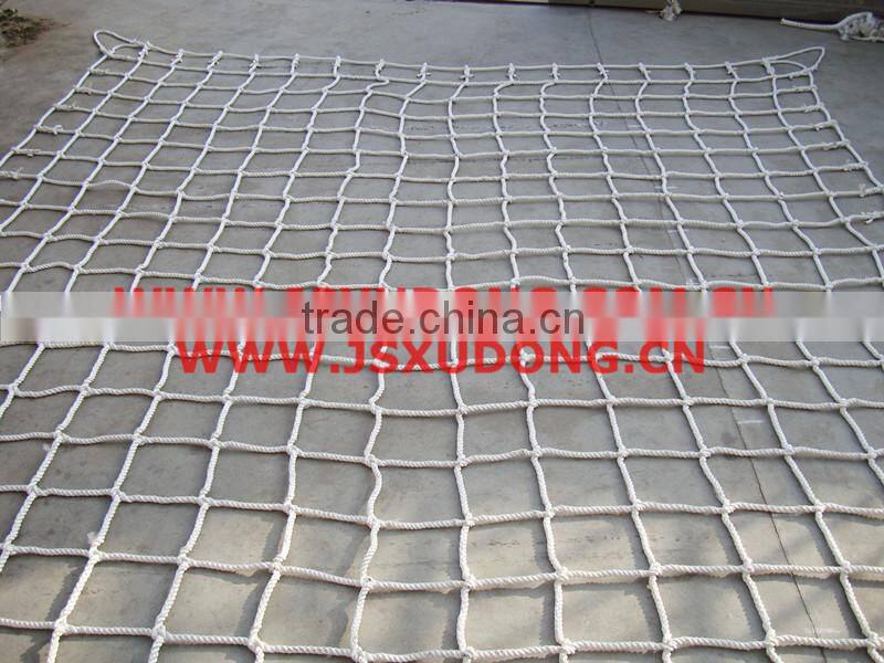 Polyester or Nylon scramble net