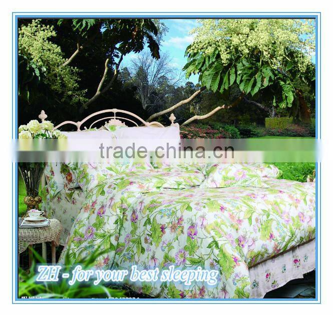 Hot selling products summer embossed Printed Microfiber Quilt