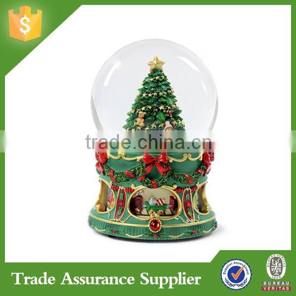 Latest Design Customized Resin Dolphin Snow Globe