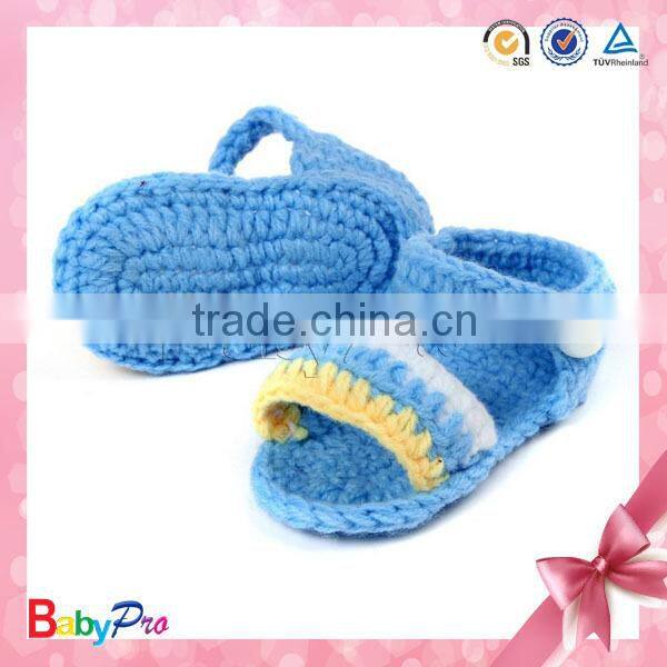 Hot Sale Soft Comfortable Hand Crochet Baby Shoes Plumex Naturata Knitted Shoes