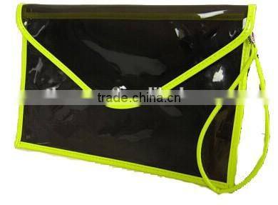 2016 new and fashin black color PVC envelope bag for girls with handle for girls