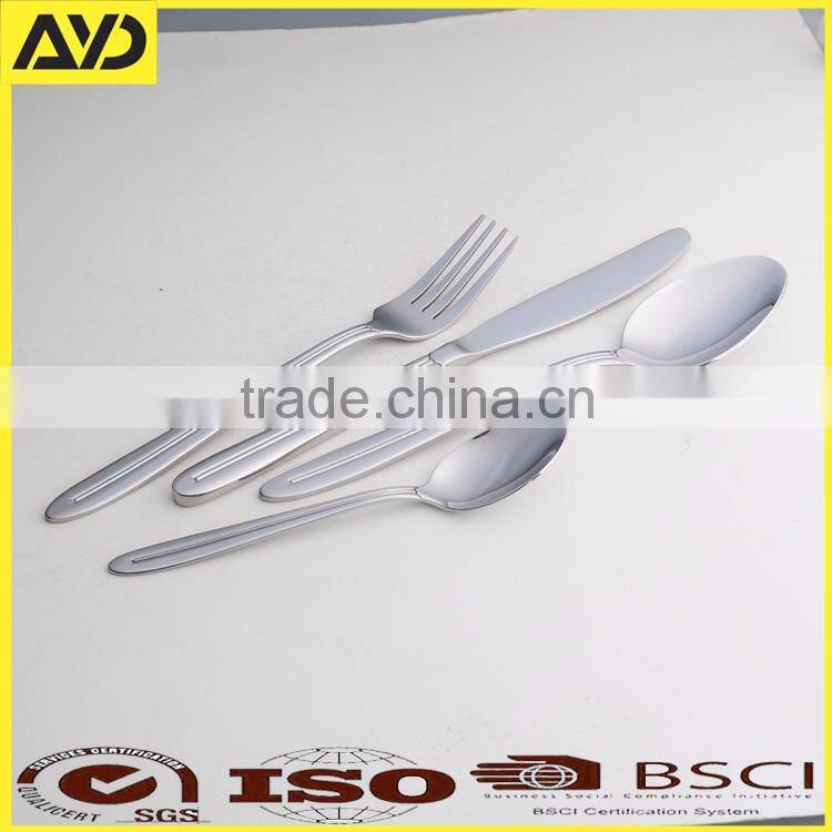 24 Piece Stainless steel cutlery set in gift box
