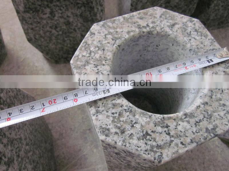 Low price Memorials Granite Vase For Gravestone