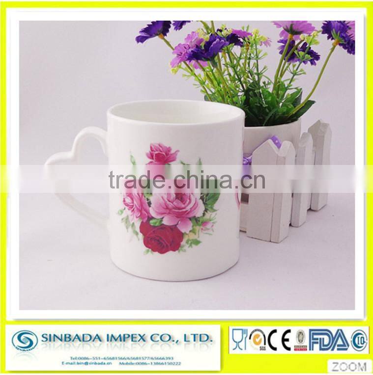 heart shape color changing thermal mug with nice cartoon design