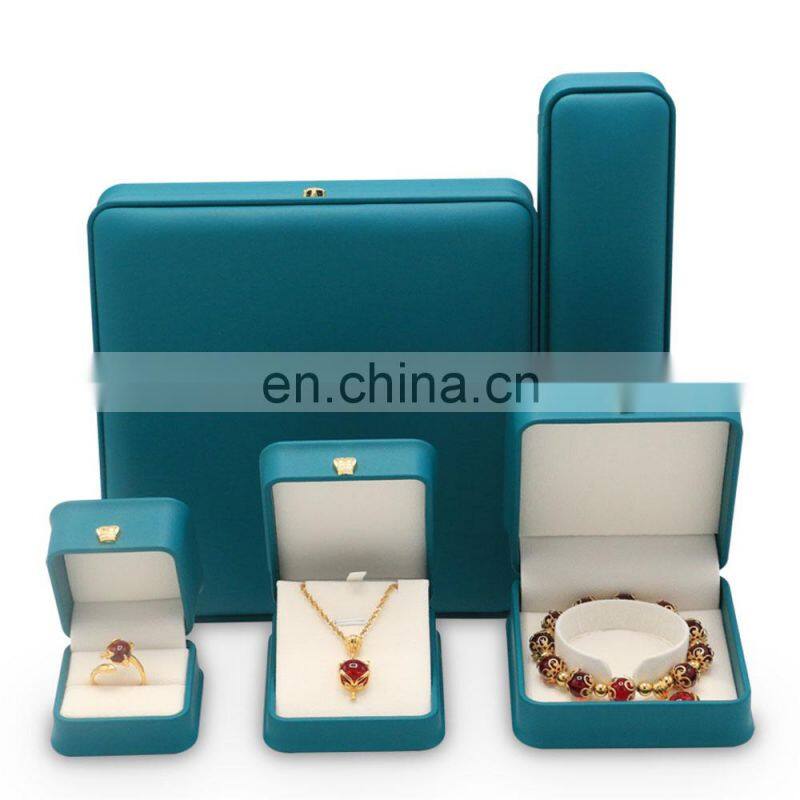 Factory direct supply high quality luxury design lcustomized logo necklace box