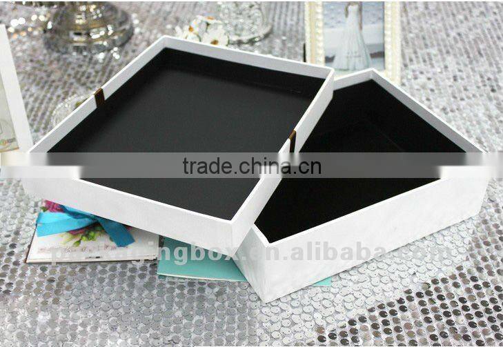 Elegant gift packaging box