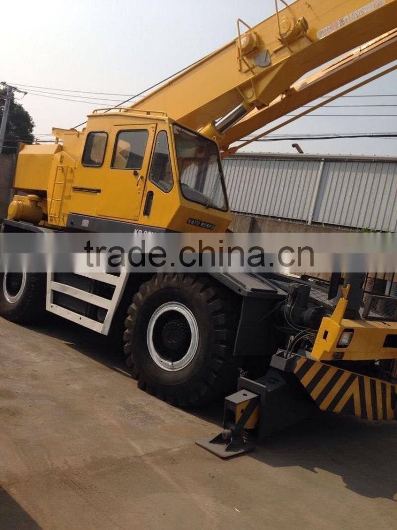 used kato 25T crane , rough terrain crane four wheels crane original from japan