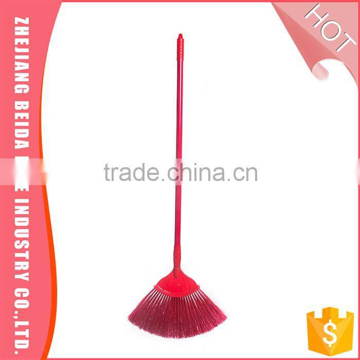 Hot ceiling yellow broom with telescopic handle in competive price and high quality