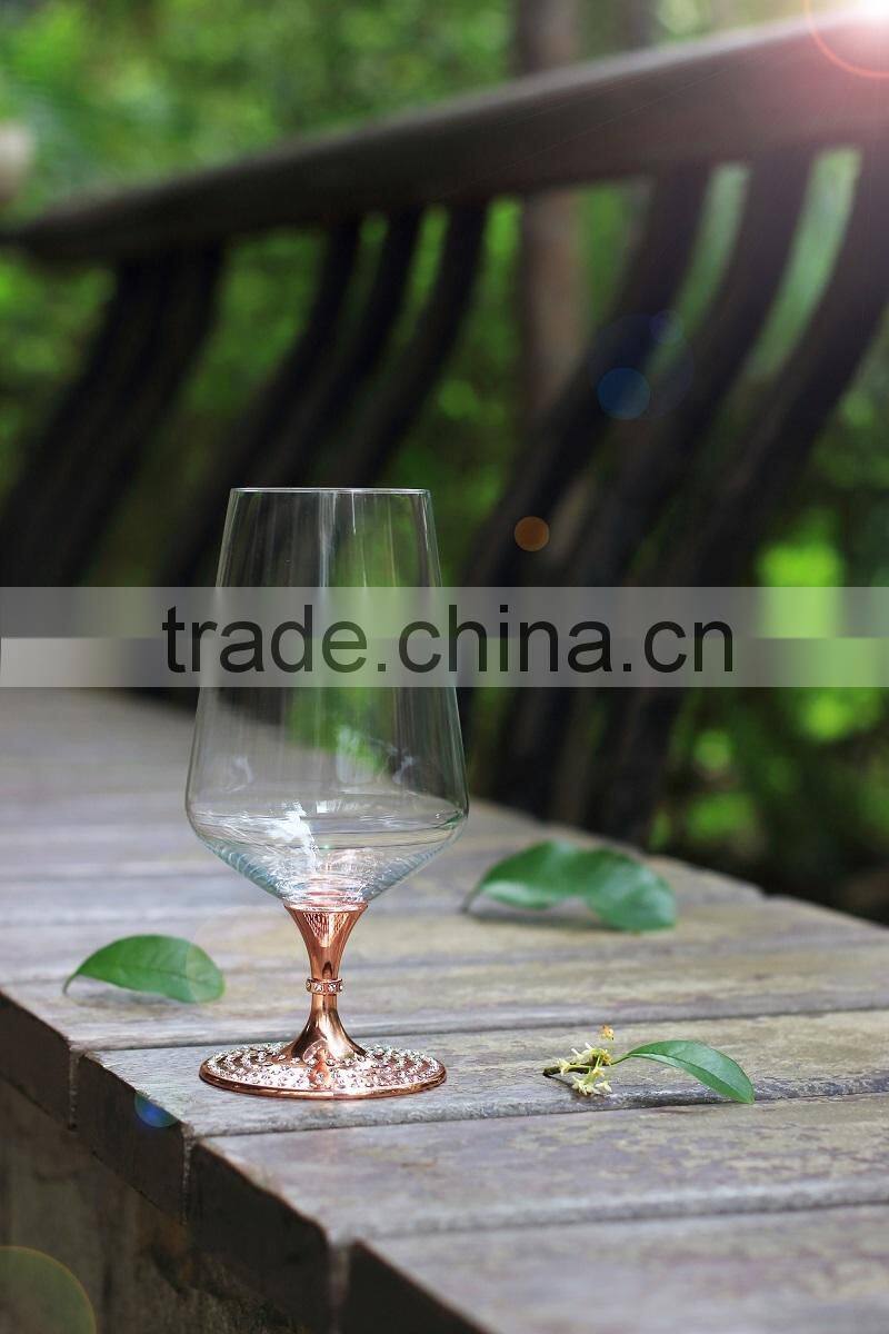 new design lead free clear crystal 380ml beer glasses with rose gold stand
