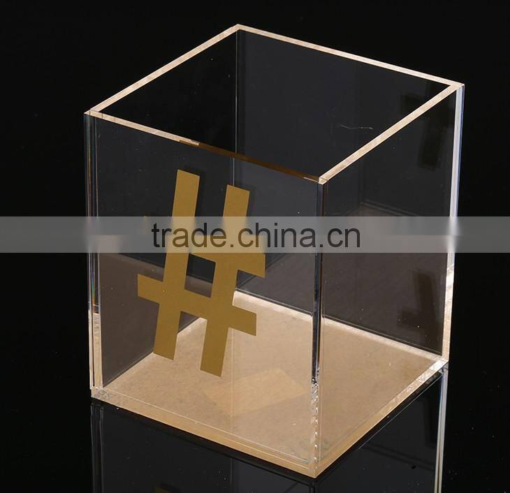 Hot Selling New Design Transparent Acrylic Pen Holder With Pattern