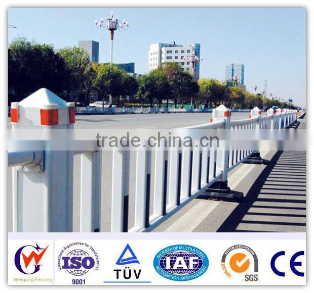 Modern rustproof steel traffic guardrail/vehicle guardrail