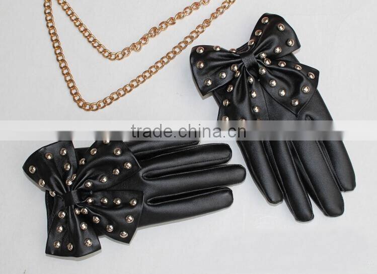 2015 New Arrival Winter Cycling Motorcycle Driving Lady Rivets Bowknot Soft PU Leather Gloves For Women Black Red