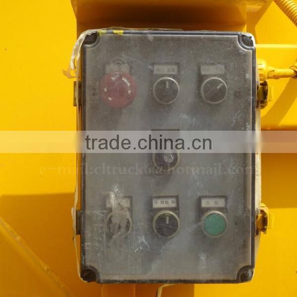 170hp DONGFENG 4*2 Hydraulic Garbage Compactor 10 m3