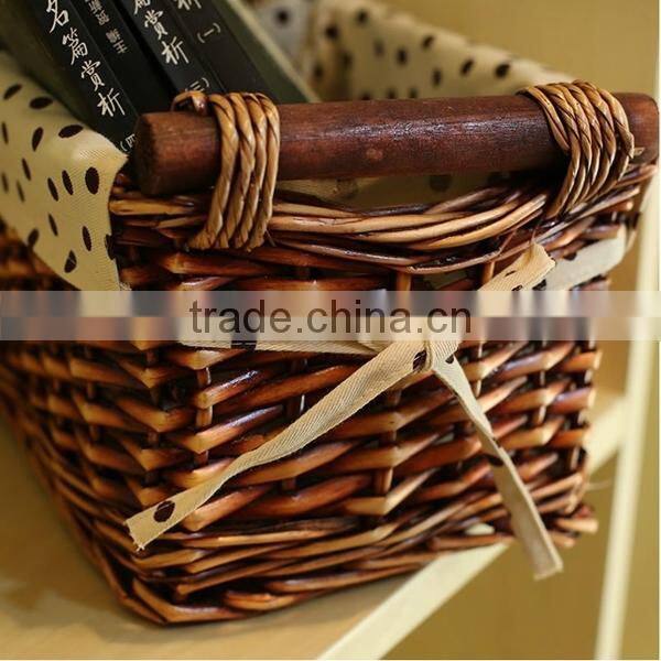 Exqusite clothes storage basket