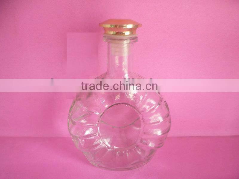 Aluminum Cap Whisky Bottle