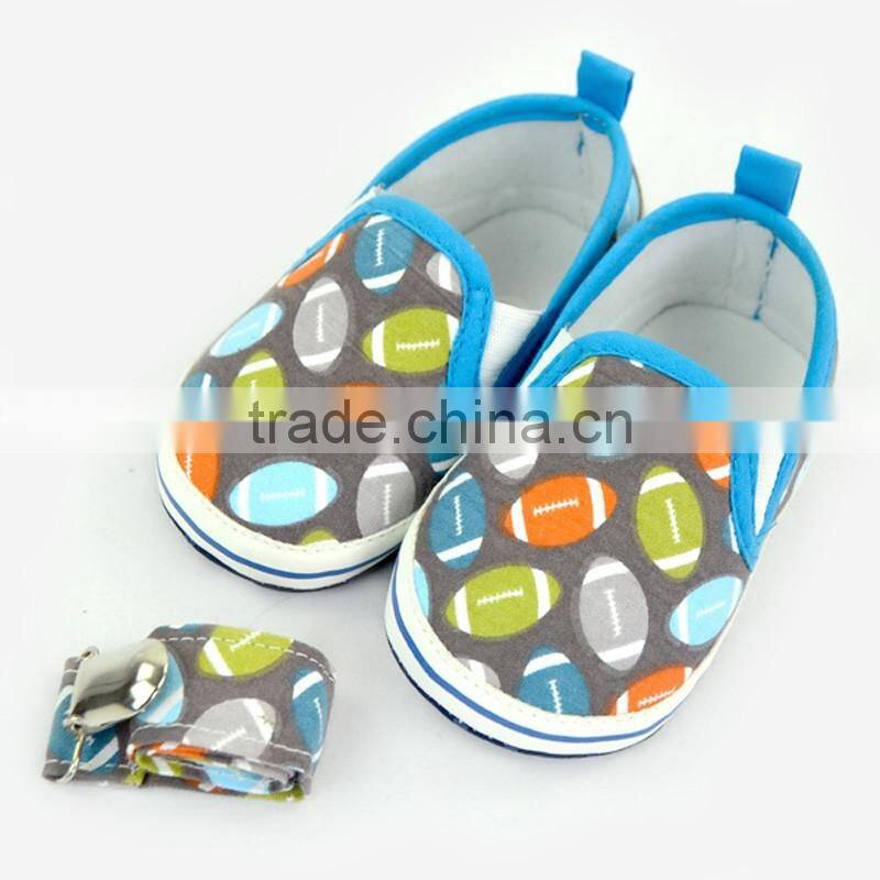 Stylish Rugby Pattern Newborn Blue Color Crib Shoes Baby Shoes Matching Pacifier Clip