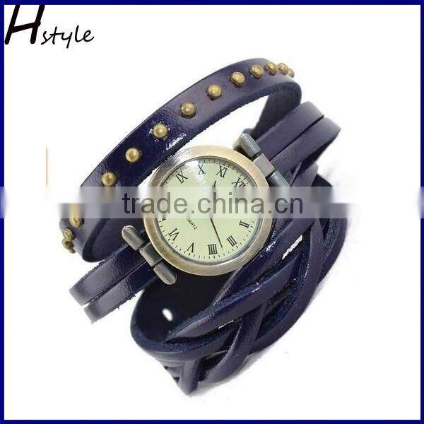 Fashion Rivet Weave Wrap Around Leather Retro quartz Bracelet Woman Wrist Watch Red WP004