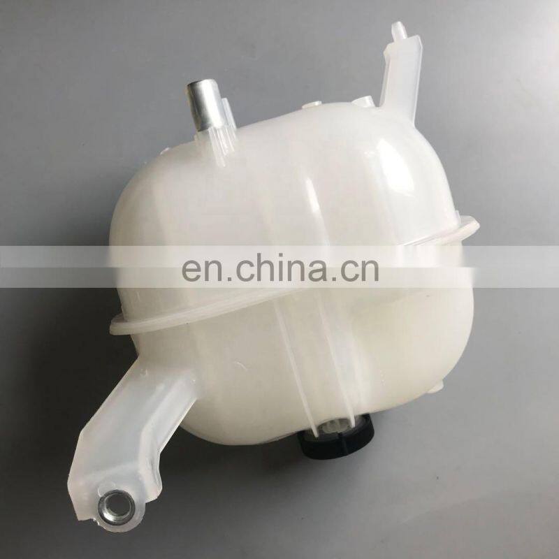 HIGH QUALITY AUTO Radiator Expansion Tank FOR HIACE 1KD 2KD 5L 2TR 2005-2013 OEM:16470-75121 16470-75122
