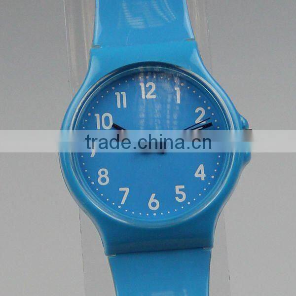 colorful designed quartz plastic watch