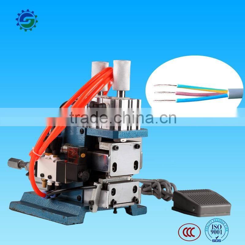 Vertical core wire stripping machine