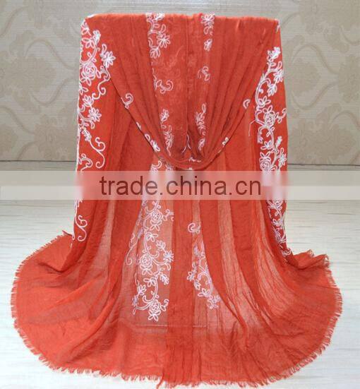 Best Selling Autumn Winter Fashion Embroidered Cotton Shawl For Women