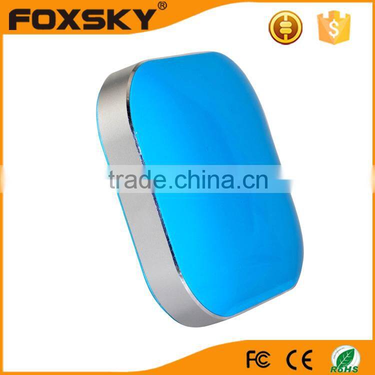 Hot-selling mobile power bank universal portable charger for pc