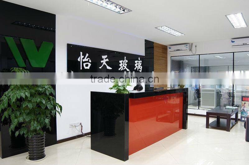 6mm Showers Tempered Glass YT1288