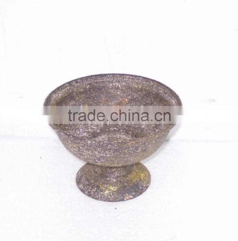 KS4374J- Metal Planter