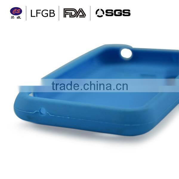 Hot sale !factory price customized professional bear shape silicone cellphone case