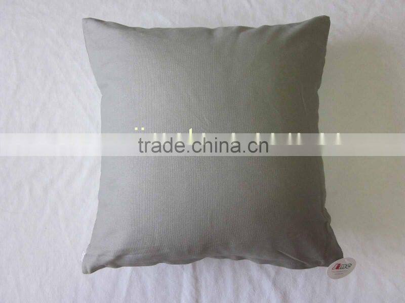 P07 dyed plain canvas cushion