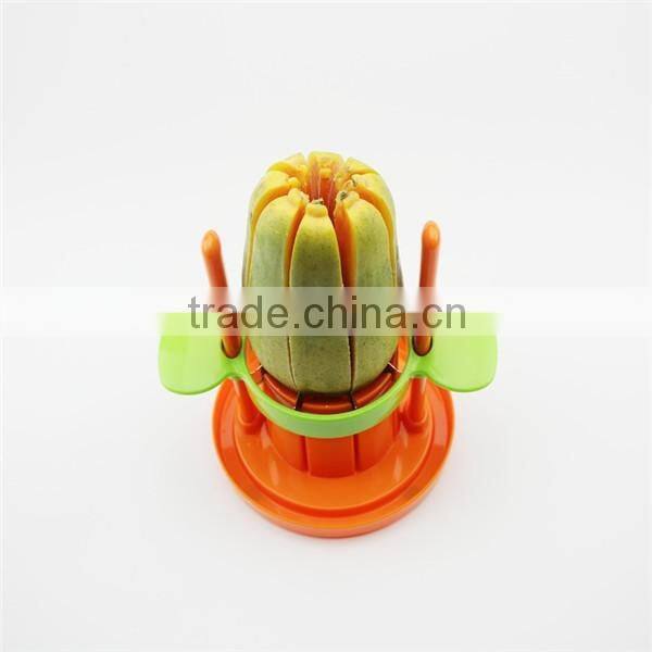 Ultra sharp easy to cut papaya slicer