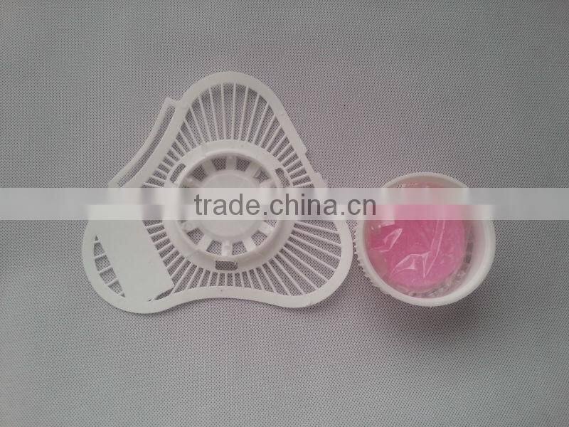 insect repellent / moth ball