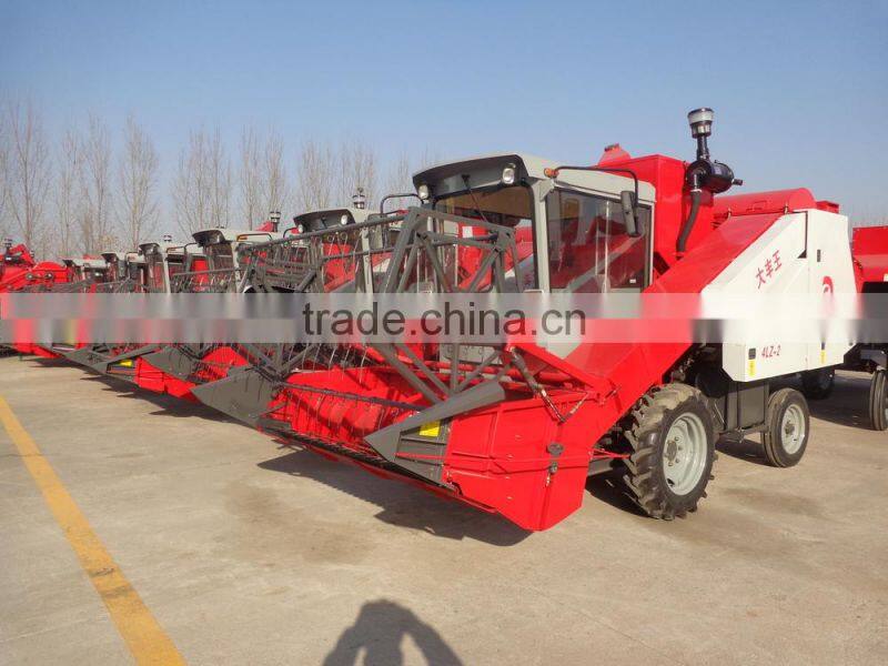 mini combine harvester