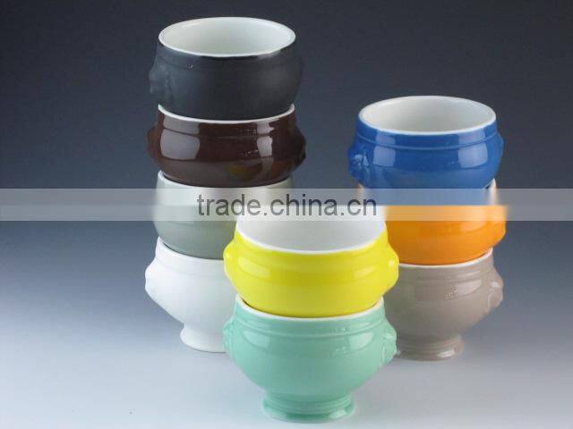 Chaozhou Supplier stocked glazed love shape porcelalin bowls household bowls