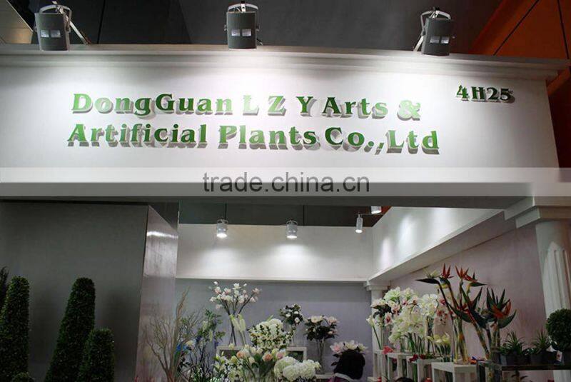 Factory direct wholesale large and cheap outdoor artificial bonsai plants for hotel decoration