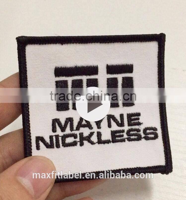 2016 custom logo high quality embroidery patch badge for apparel