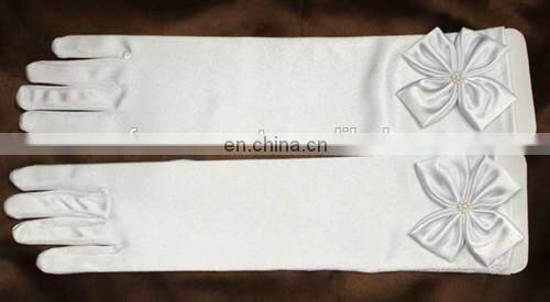 Kids' New Fashion Europe Customed Satin Long Wedding Gloves For Flower Girls Beautiful Big Bow Pearl Beaded Full Finger Gloves