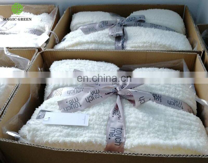 Barefoot Dreams super soft luxury best selling white color most new tech micro feather yarn knit baby adult throw blanket