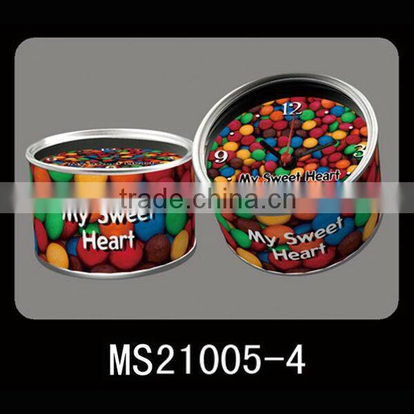 Chocolate beans can clock