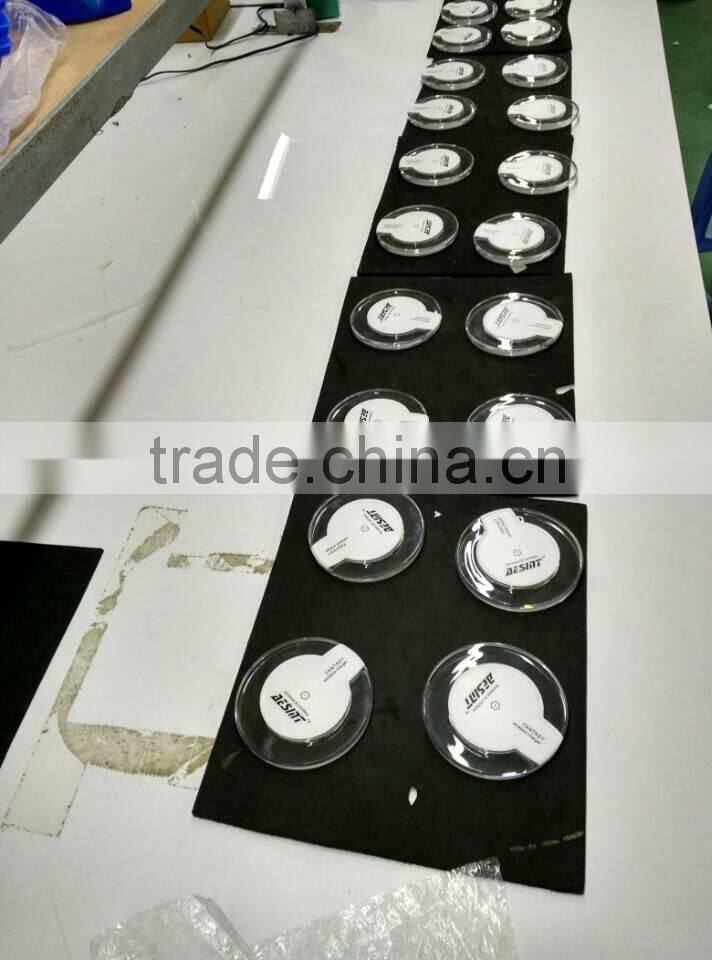 2016 hot styles cheap wireless chargers for mobile phone