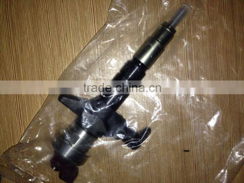 095000-6980 095000-6983 095000-6100 Common Rail Injector for 8980116040 8980116045
