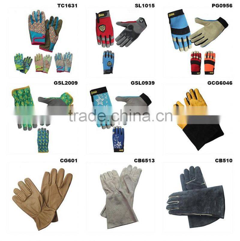 fashion Zebra-stripe women in rubber gloves