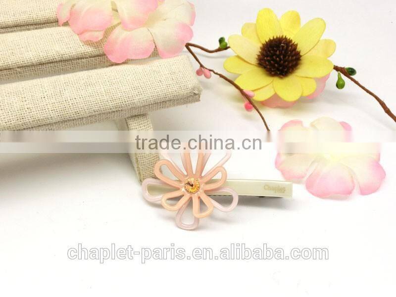 colorful heart shape hairgrip